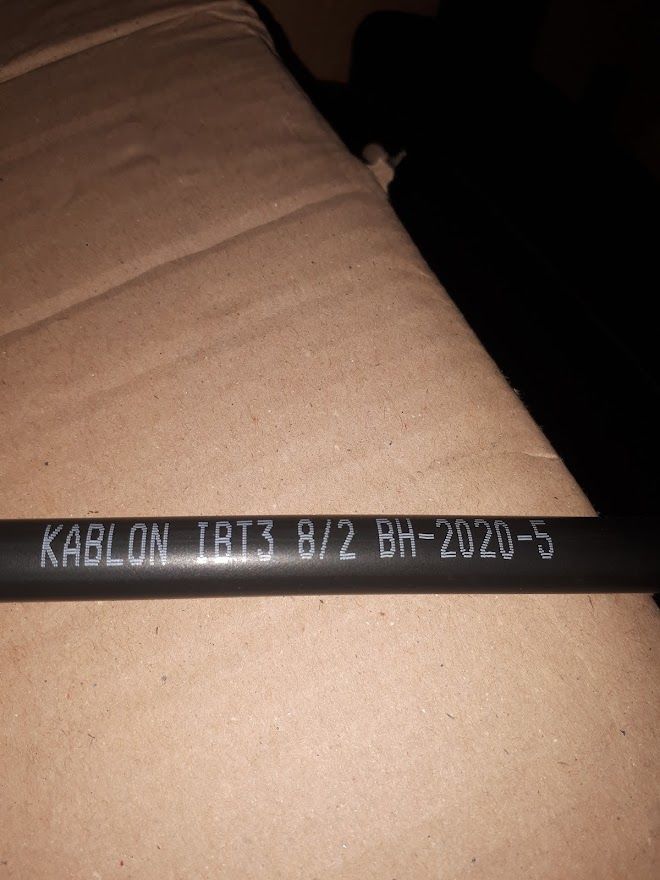 Orta Cidarlı Isı ile daralan içi yapışkanlı tüpler IBT3 8/2